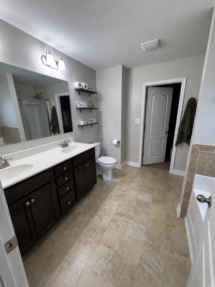 2520 Clear Pines Ct - Photo 6 of 14