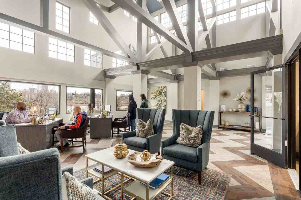 Waterside Apartments Tulsa - Photo 4 of 34