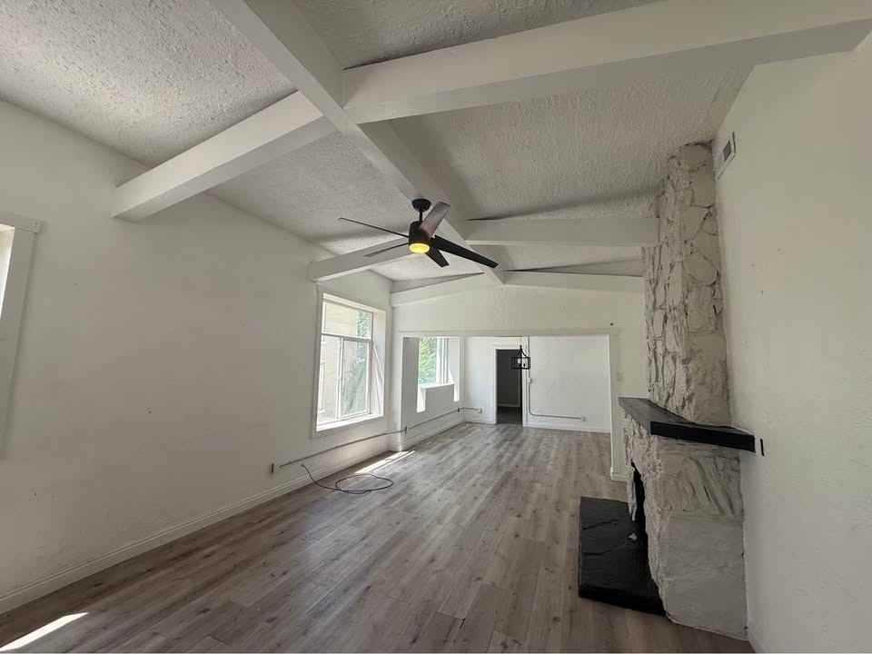 2557 Adams Ave #1A - Photo 2 of 15