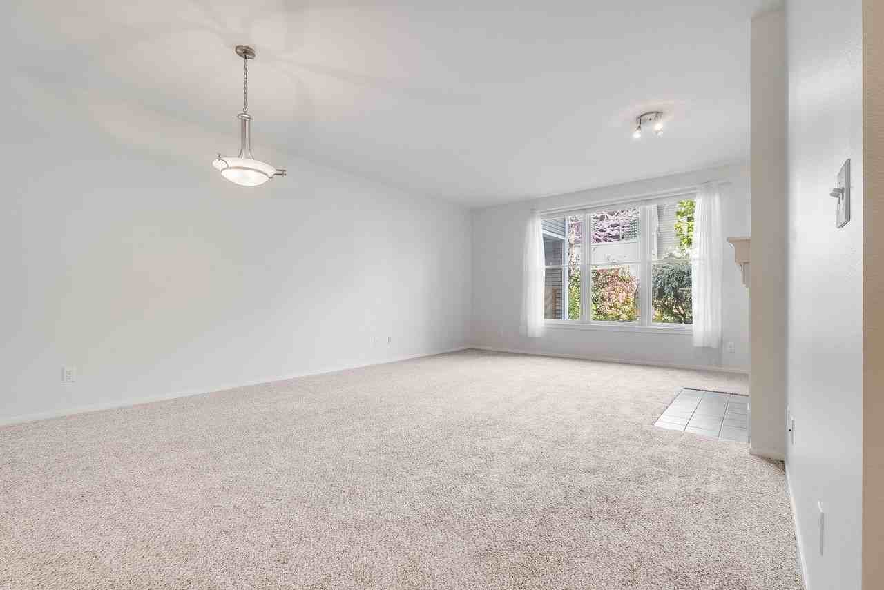 0205 Sw Montgomery St - Photo 6 of 50