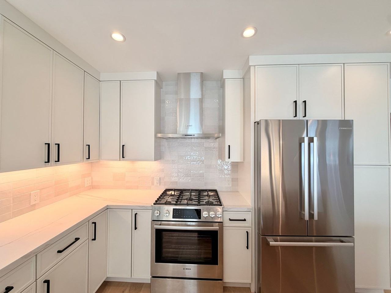 406 S Sunnyvale Ave - Photo 7 of 19