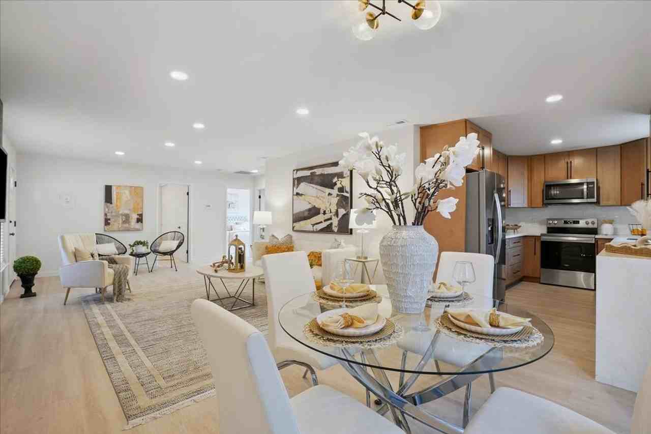 1630 Nicholas Dr - Photo 5 of 22
