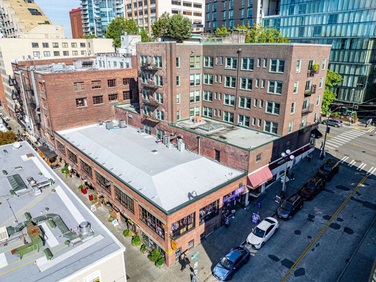 The Fairmount - Photo 2 of 5