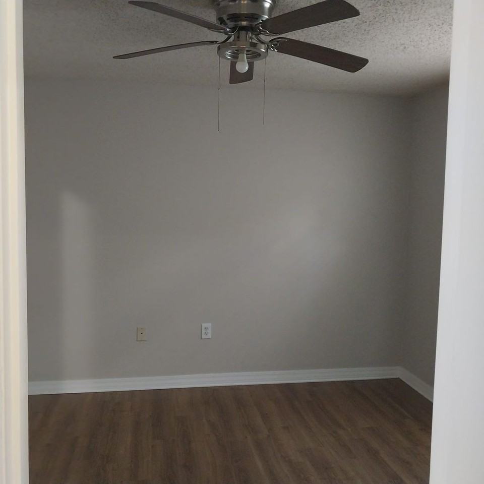 1401 W Academy Ave - Photo 3 of 9