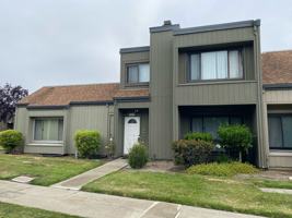 featured image of 3423 Catalina Ave