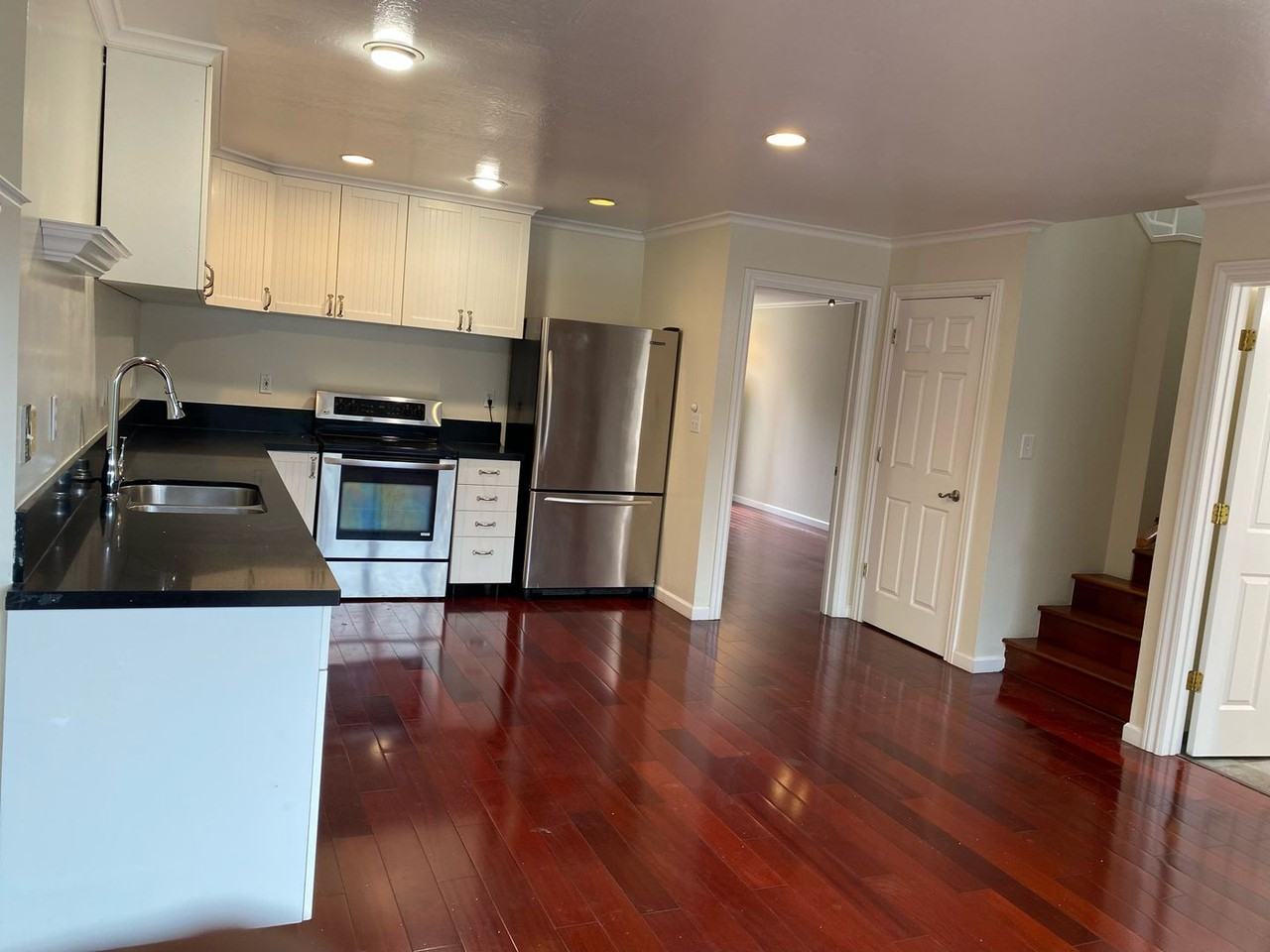 3423 Catalina Ave - Photo 5 of 27