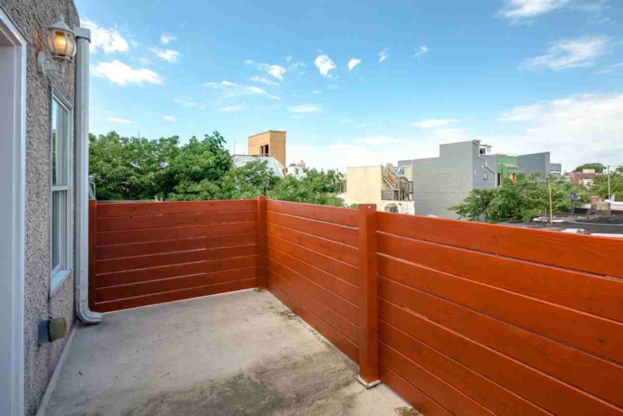 1247 S 19th St - Photo 2 of 20