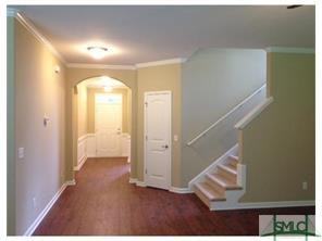 60 Lonnie Dr - Photo 3 of 14