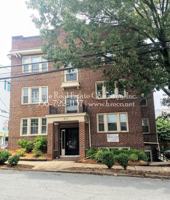 featured image of 415 N Spring St #6