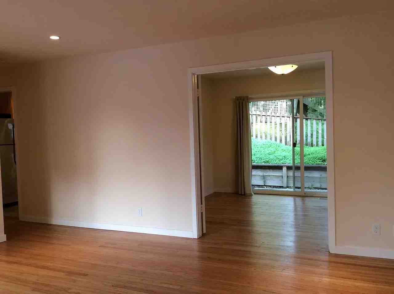 10 Ash Ave - Photo 6 of 21