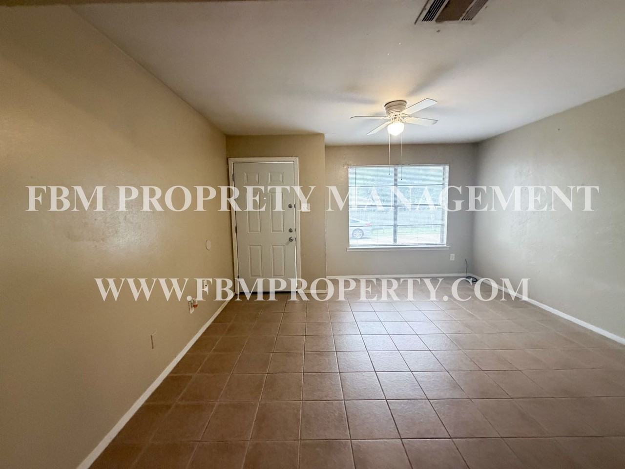 3593 3593 Ennis Avenue - Photo 3 of 12