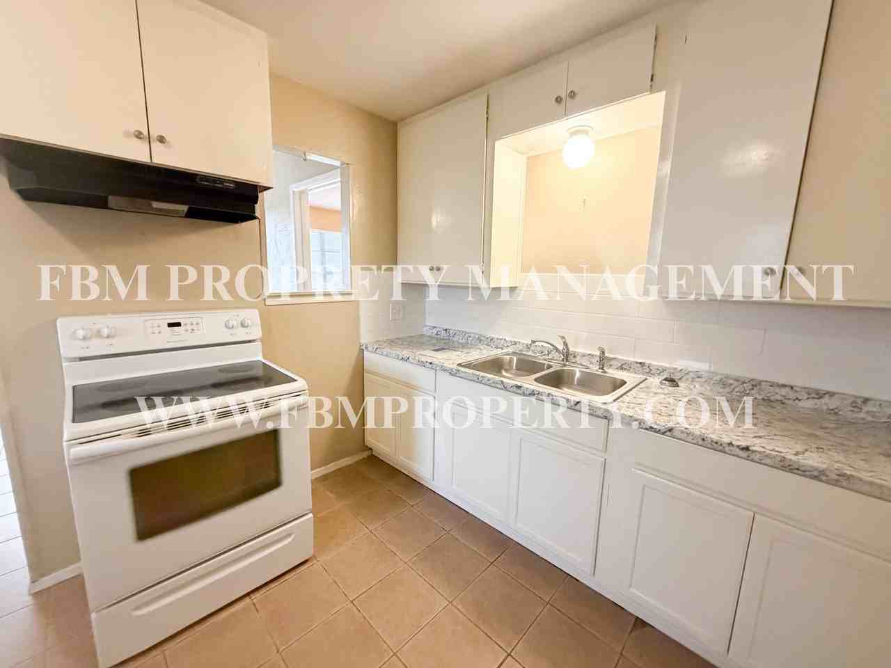3593 3593 Ennis Avenue - Photo 6 of 12