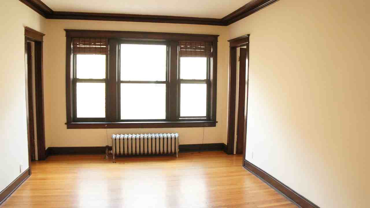 1949 Cuyler LLC - Photo 4 of 12
