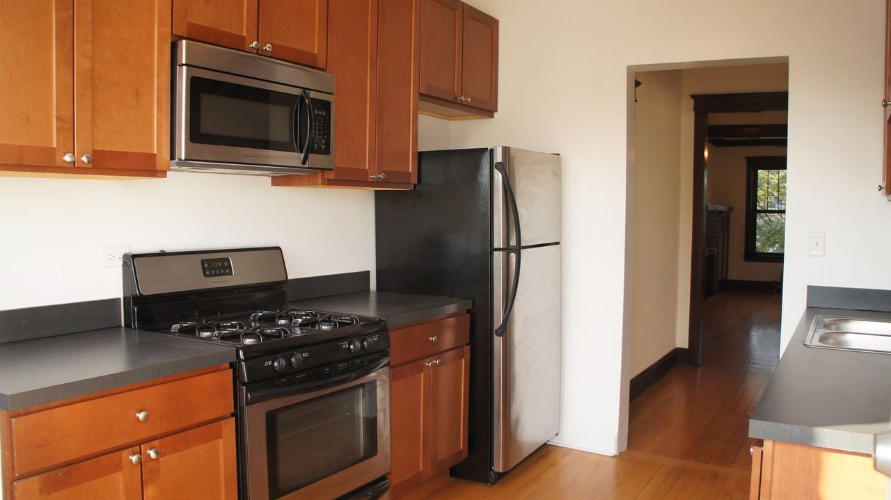 1949 Cuyler LLC - Photo 5 of 12