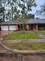 featured image of 1017 Oak Dr