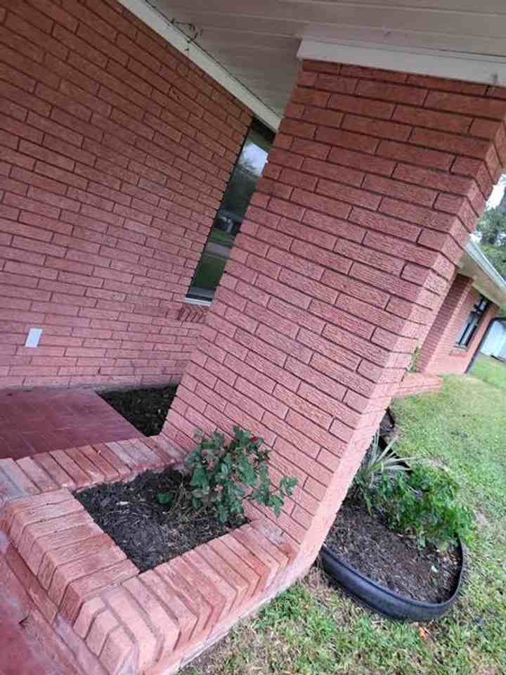 1017 Oak Dr - Photo 3 of 5