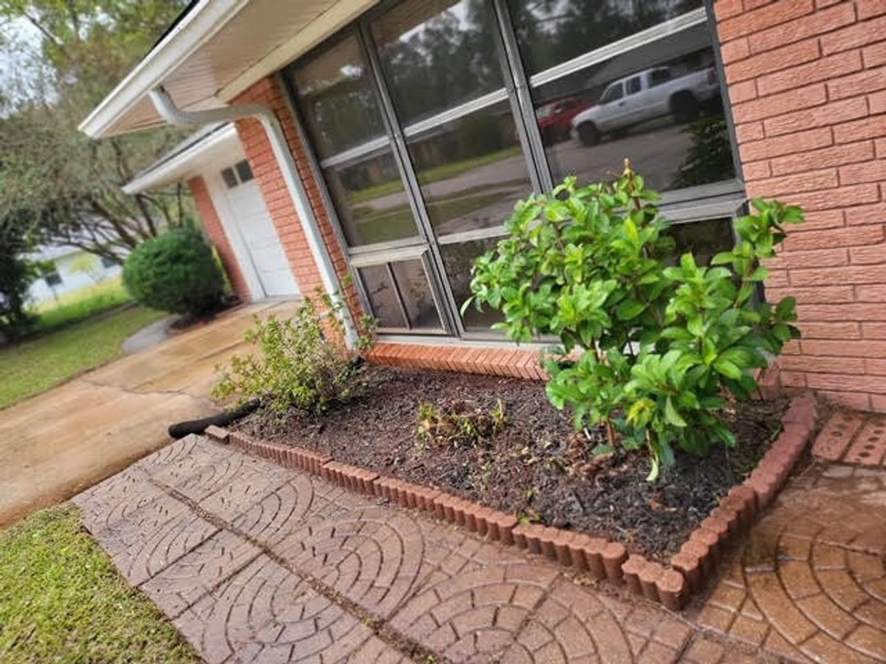 1017 Oak Dr - Photo 5 of 5