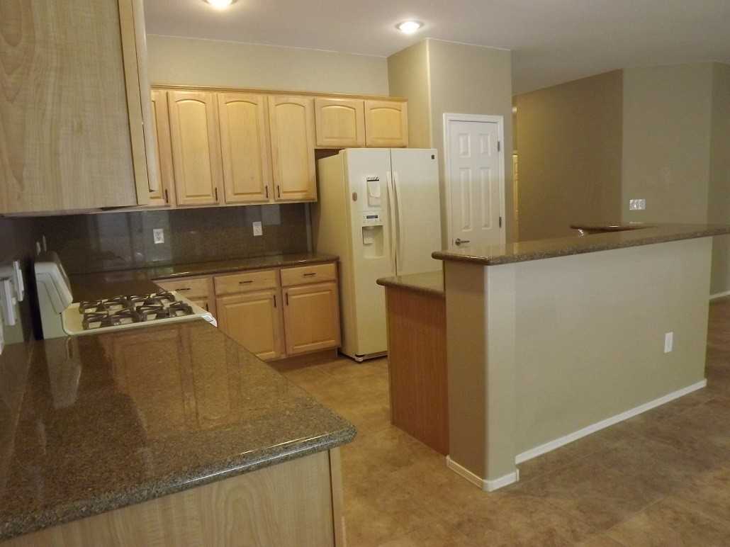 2188 Sawtooth Mountain Dr - Photo 6 of 34