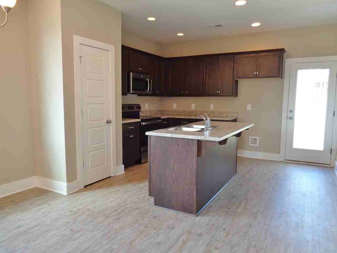 602 The Heights Ln - Photo 4 of 12