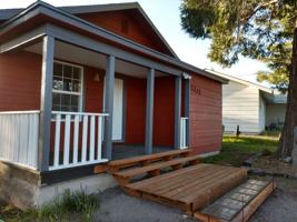 featured image of 2232 Kiln St