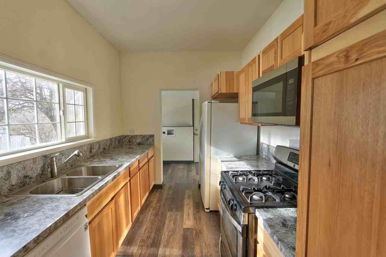 2232 Kiln St - Photo 6 of 20