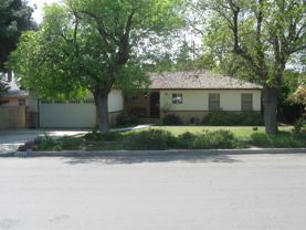3032 N Inyo St - Photo 1 of 1