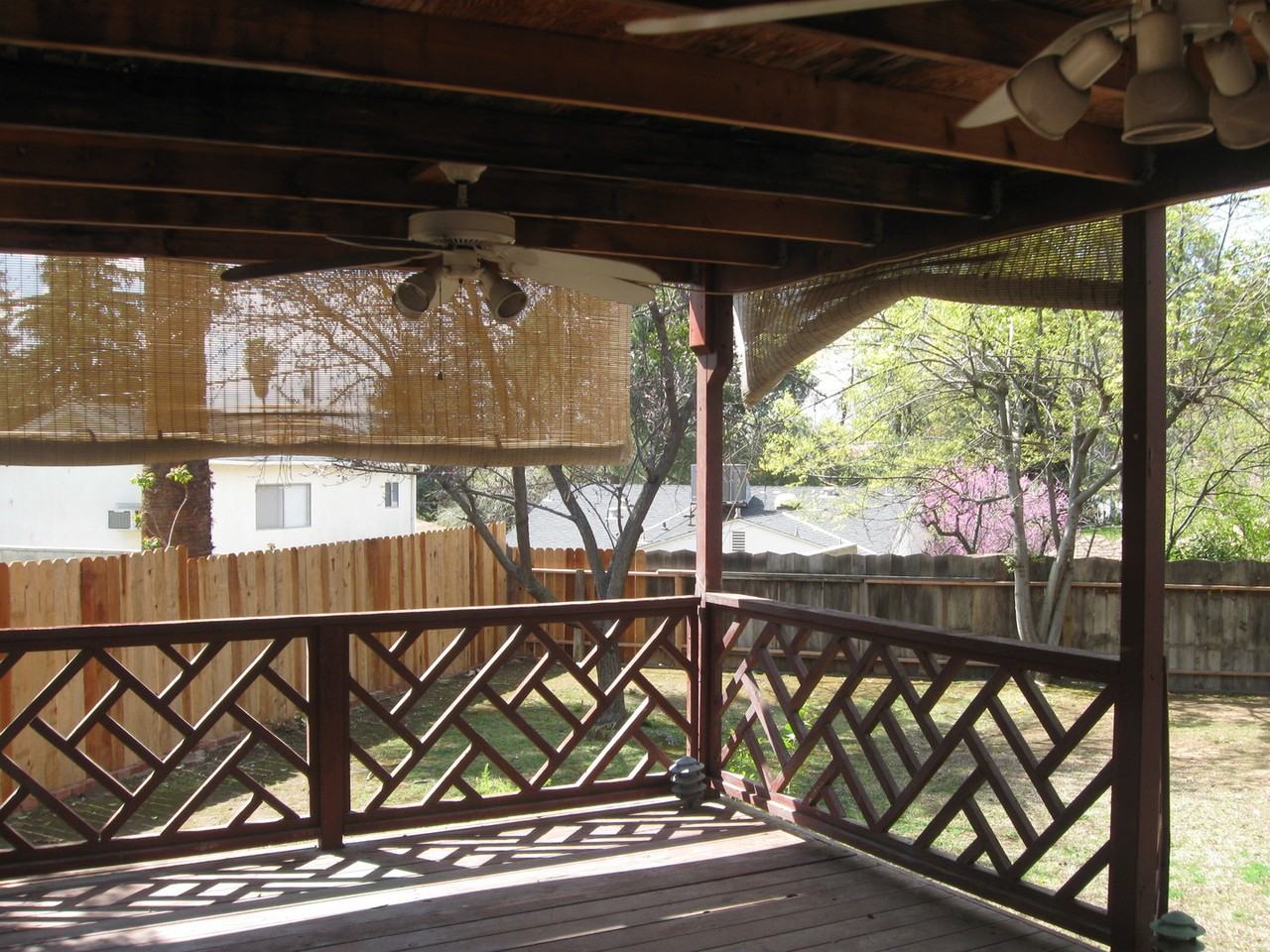 3032 N Inyo St - Photo 5 of 6