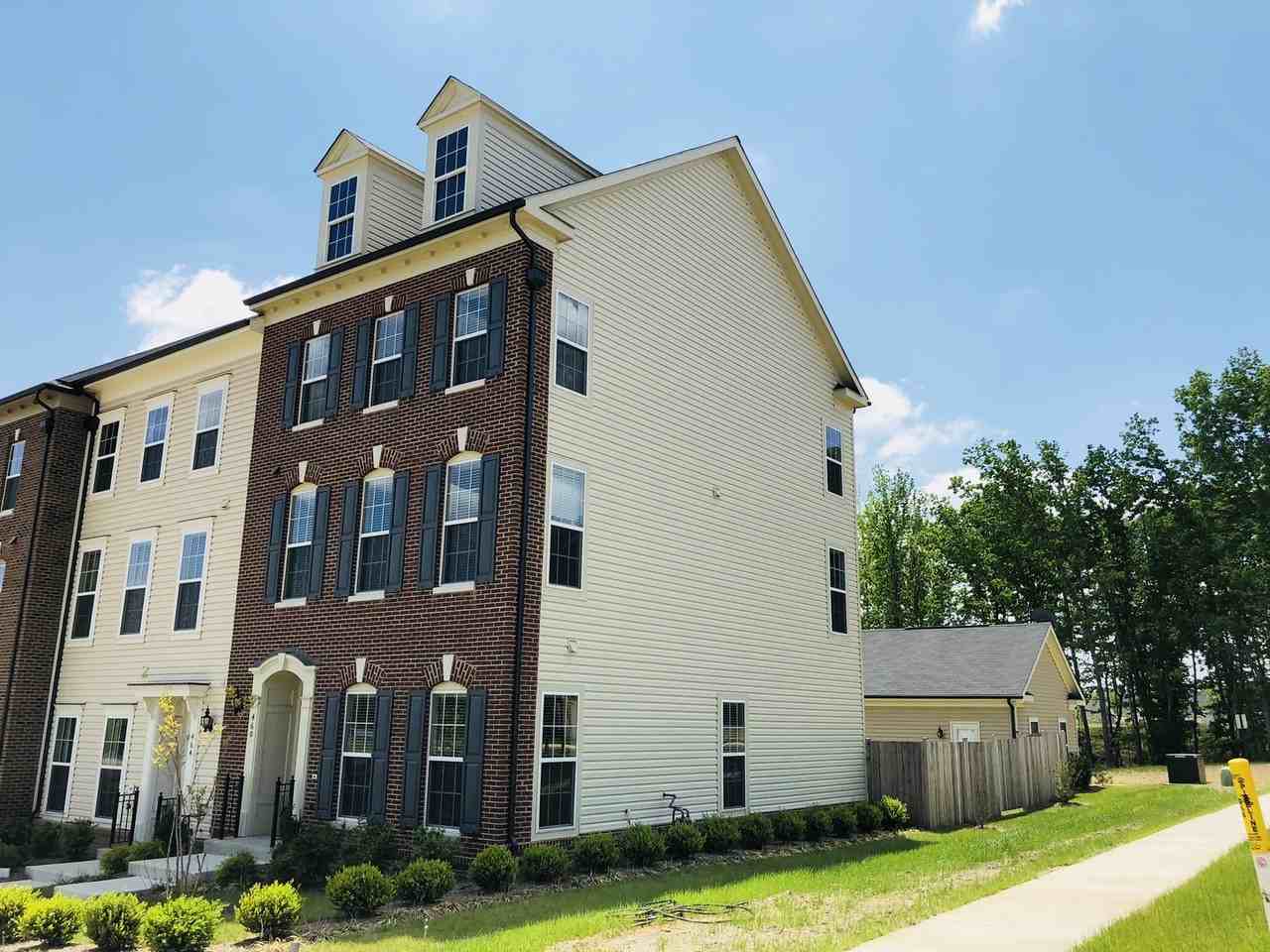 460 Coneflower Ln - Photo 2 of 50