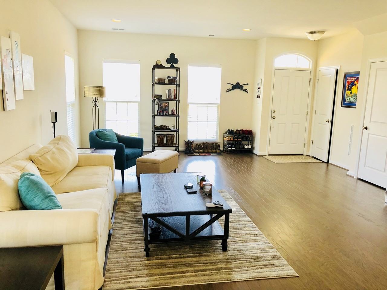 460 Coneflower Ln - Photo 4 of 50
