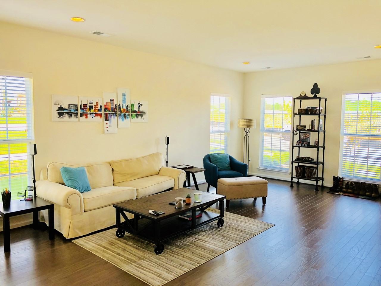 460 Coneflower Ln - Photo 5 of 50