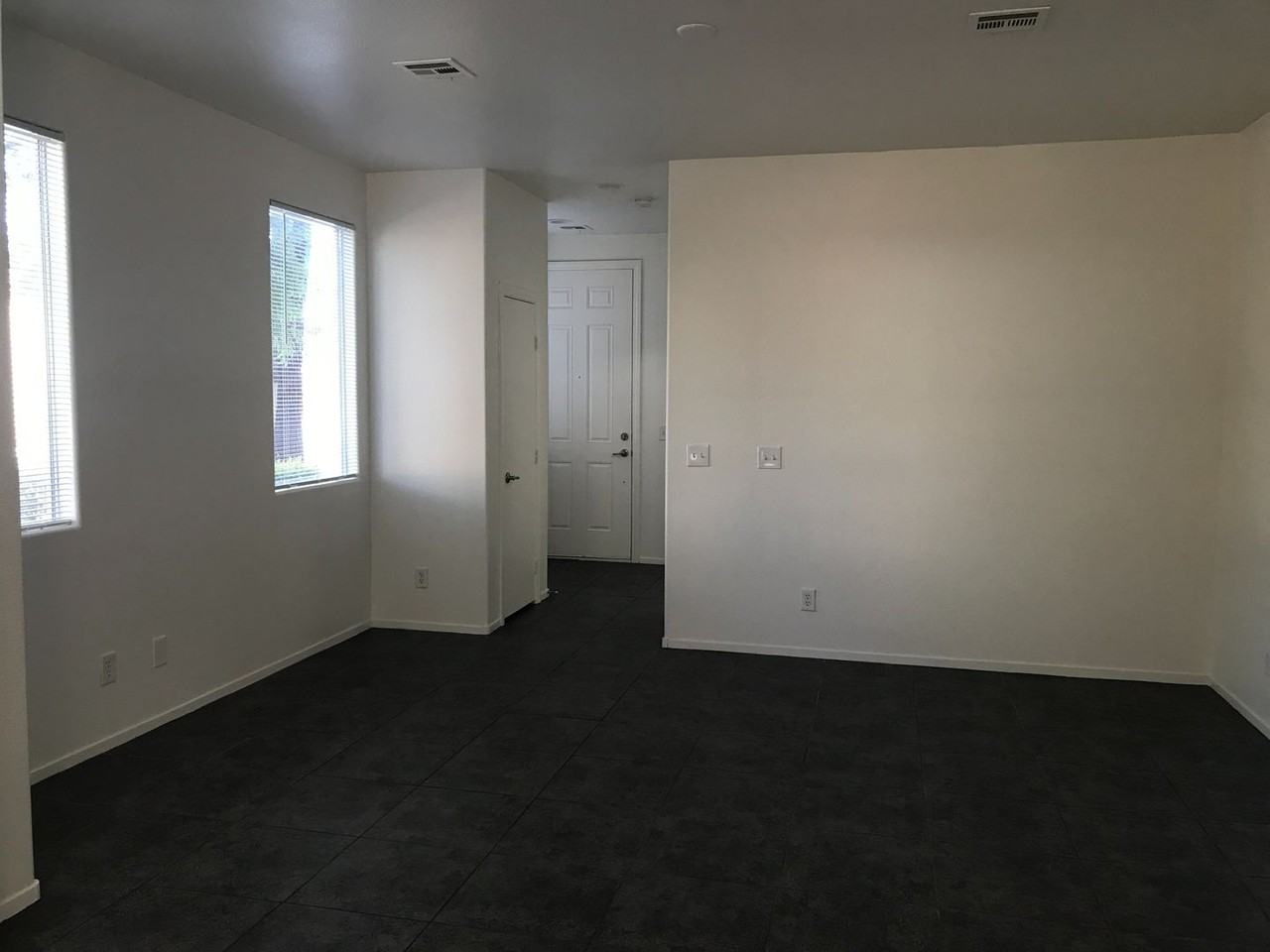 1789 Molly Meadows St - Photo 2 of 11