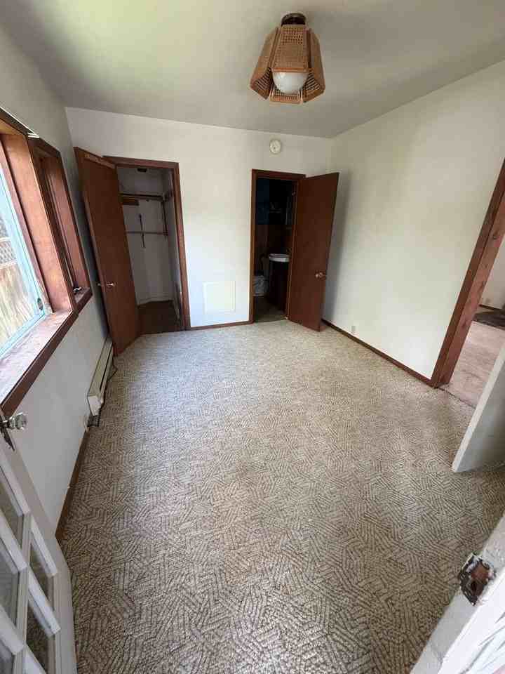 112 E 1st St - Photo 7 of 9