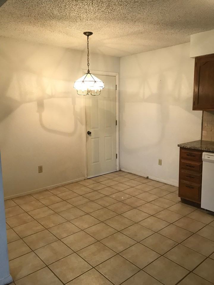 3717 Scranton Ln - Photo 4 of 10