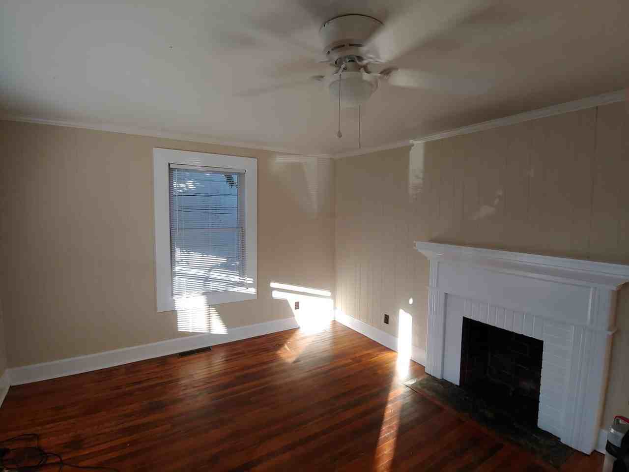 1717 2nd Ave - Photo 3 of 8