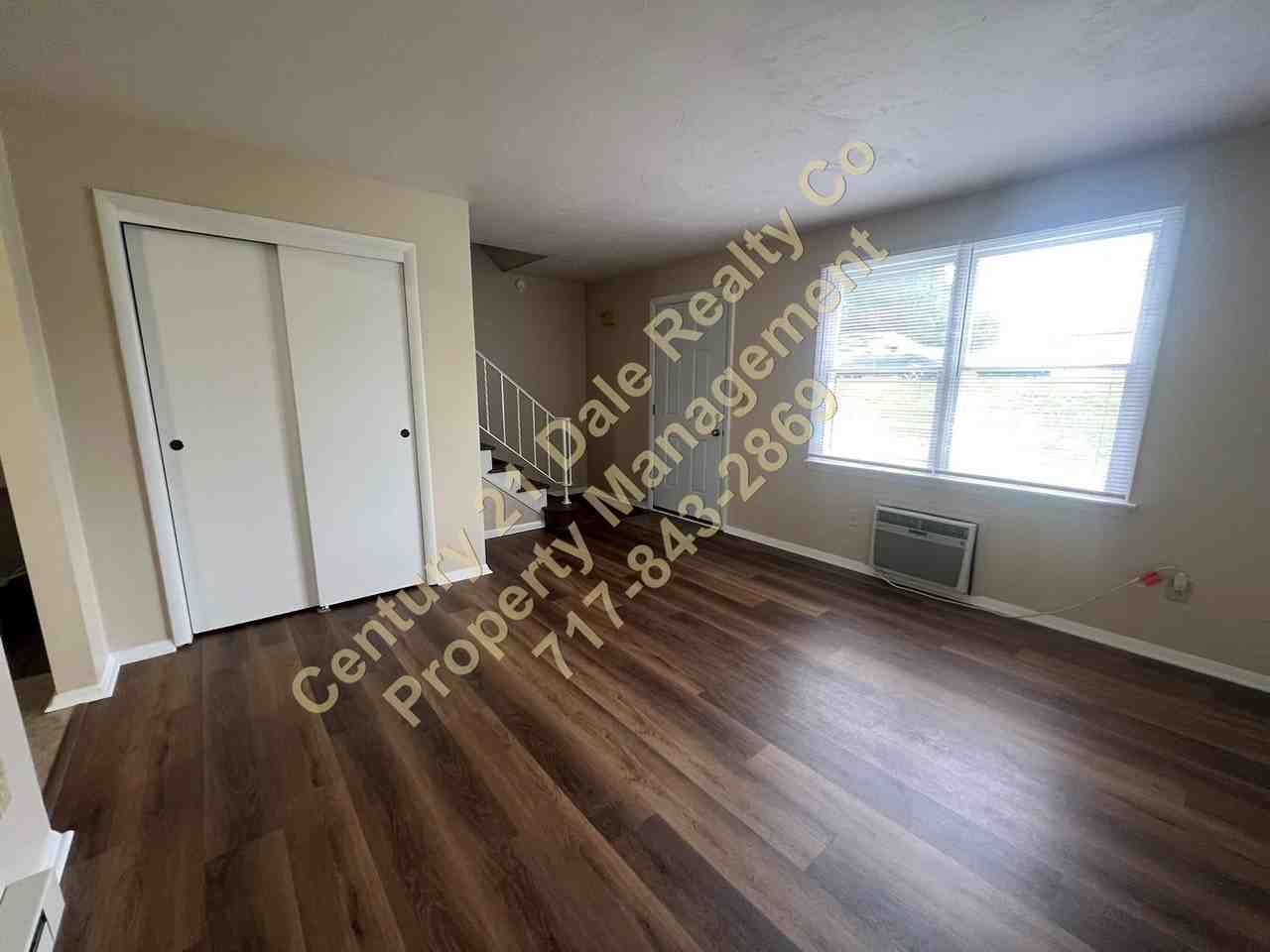 74 Tonden Dr - Photo 6 of 17