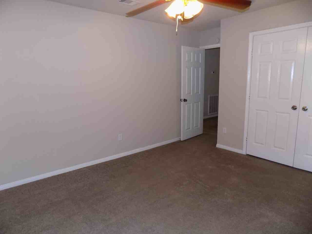 12315 Mill Ridge Dr - Photo 7 of 15