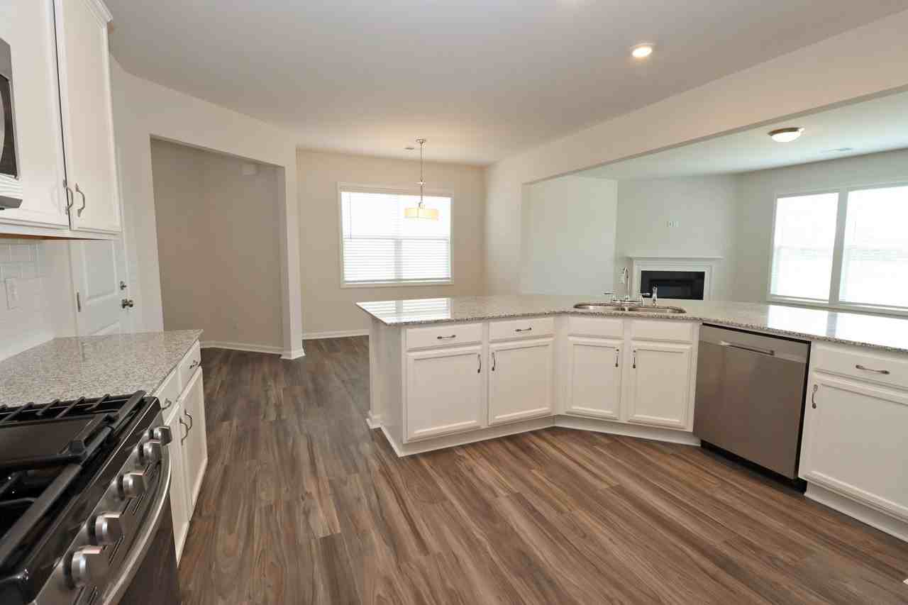 925 N Sage Drop Rd - Photo 7 of 39
