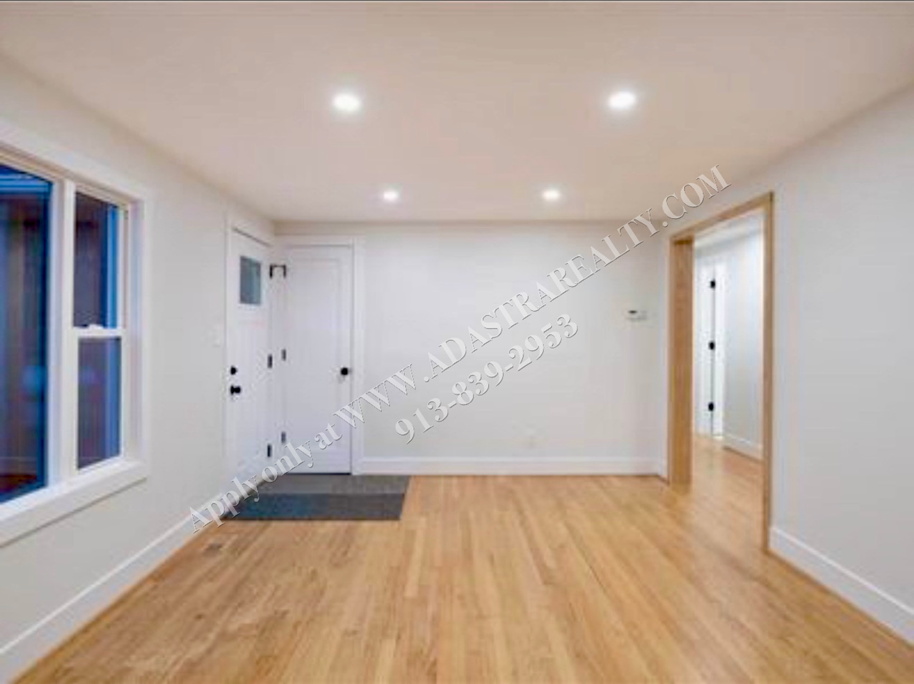6410 Lowell Ave - Photo 3 of 16