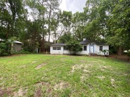 featured image of 2717 Nw 1st Ave