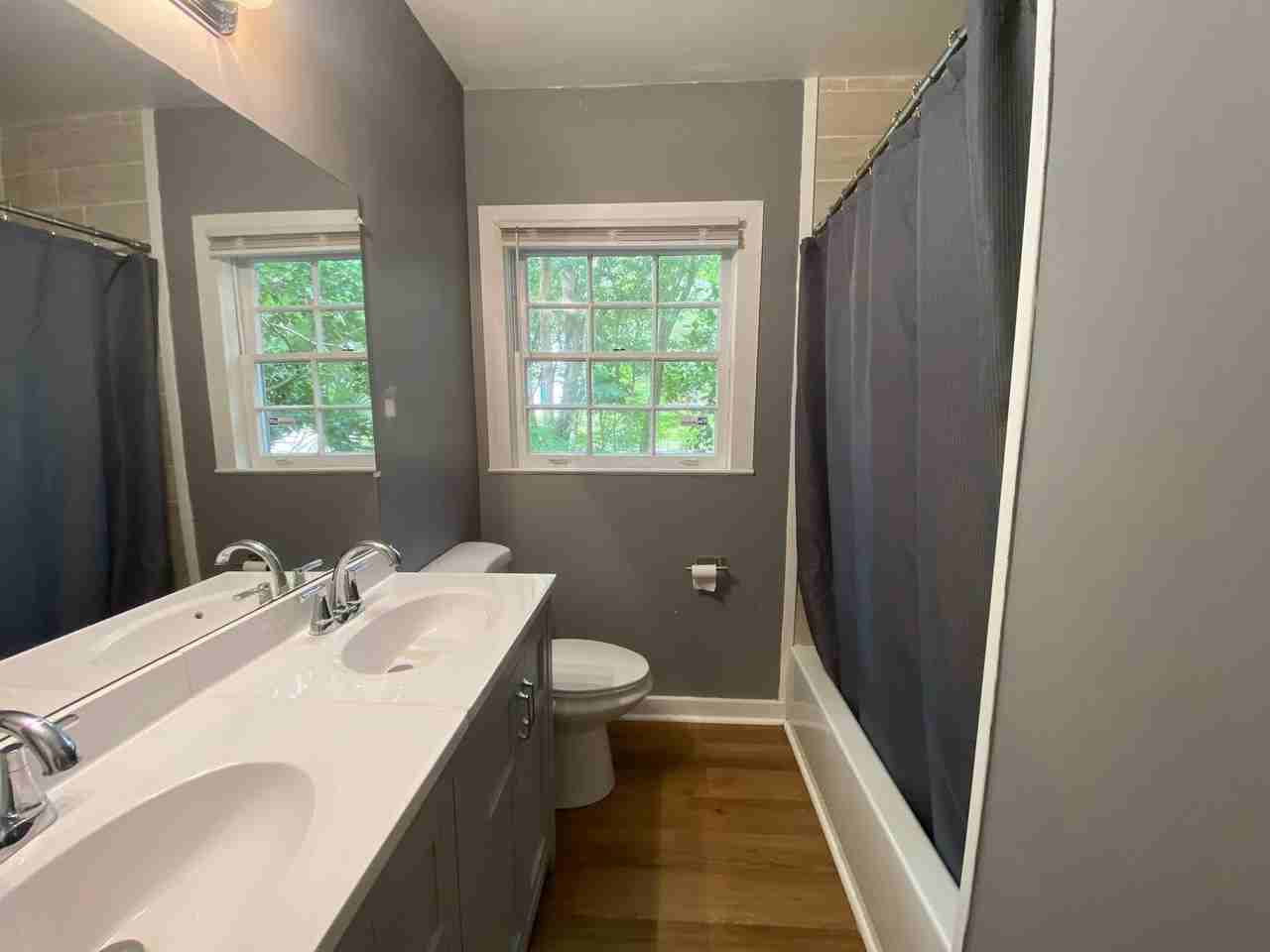 2717 Nw 1st Ave - Photo 7 of 7