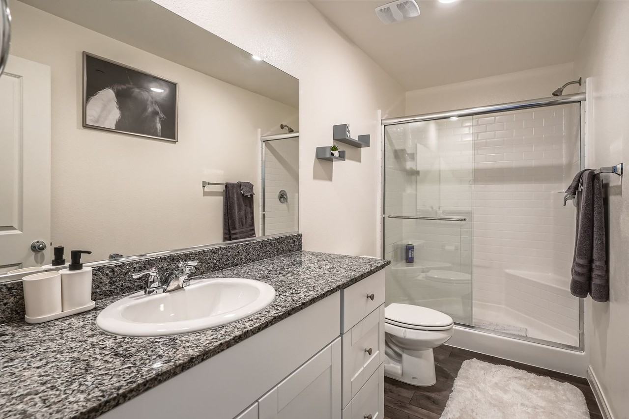 527 Clearsable Ave - Photo 7 of 11