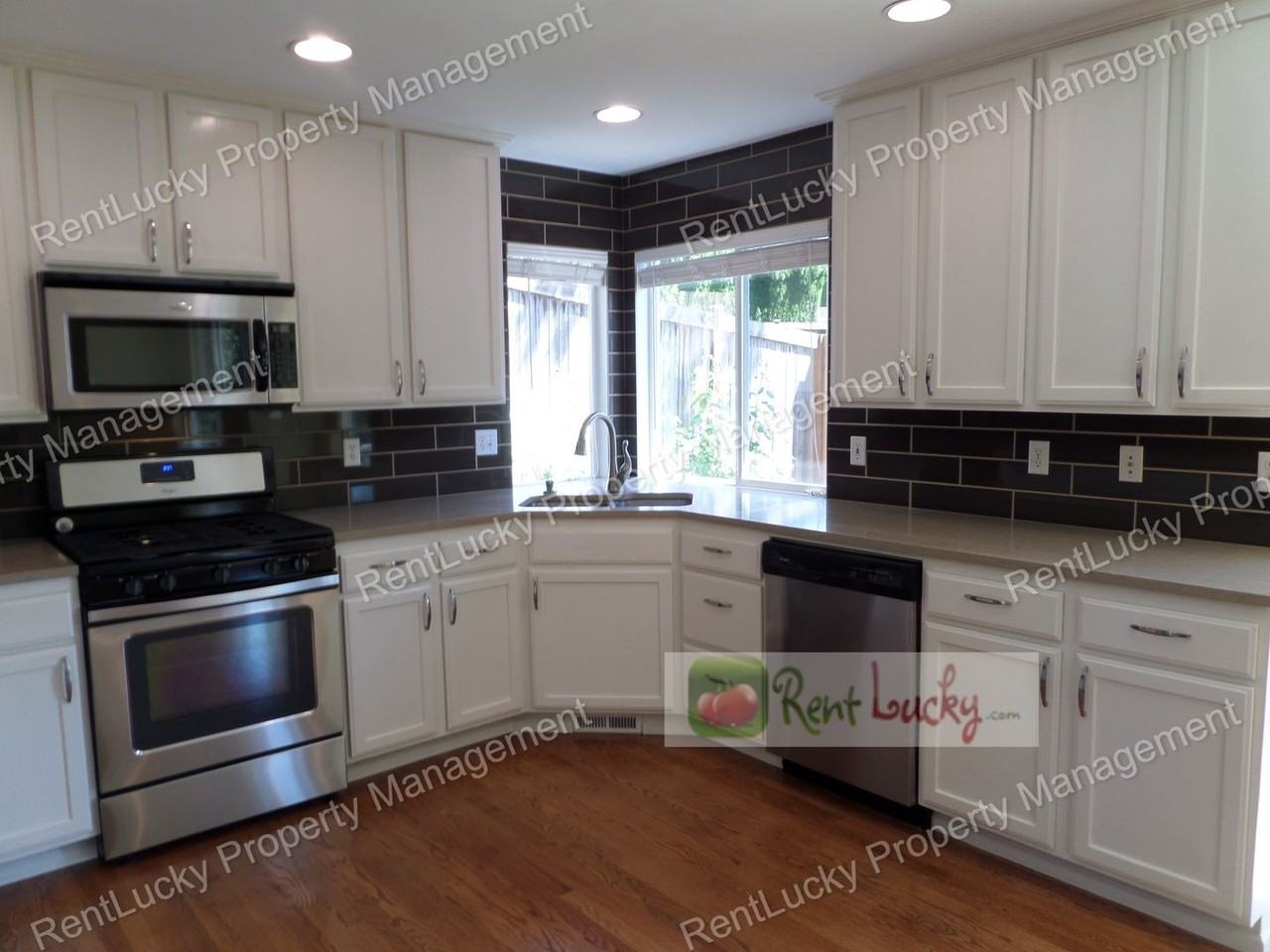 27815 Ne 149th Ct - Photo 5 of 25