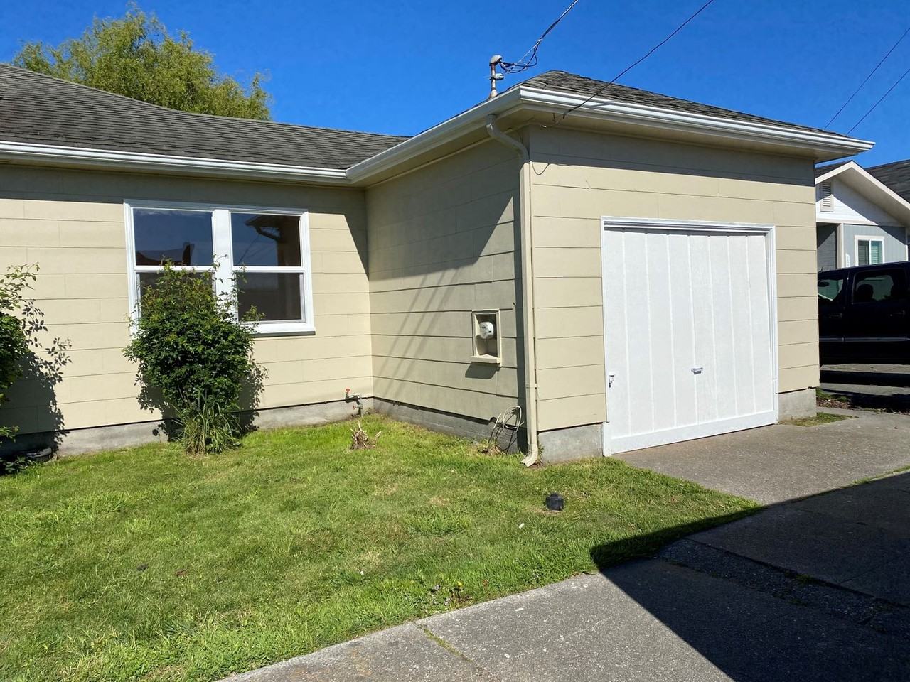 1239 Madison St - Photo 5 of 22