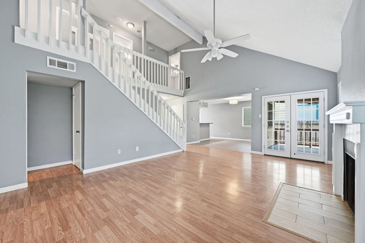 6300 Evangeline Trl - Photo 2 of 24