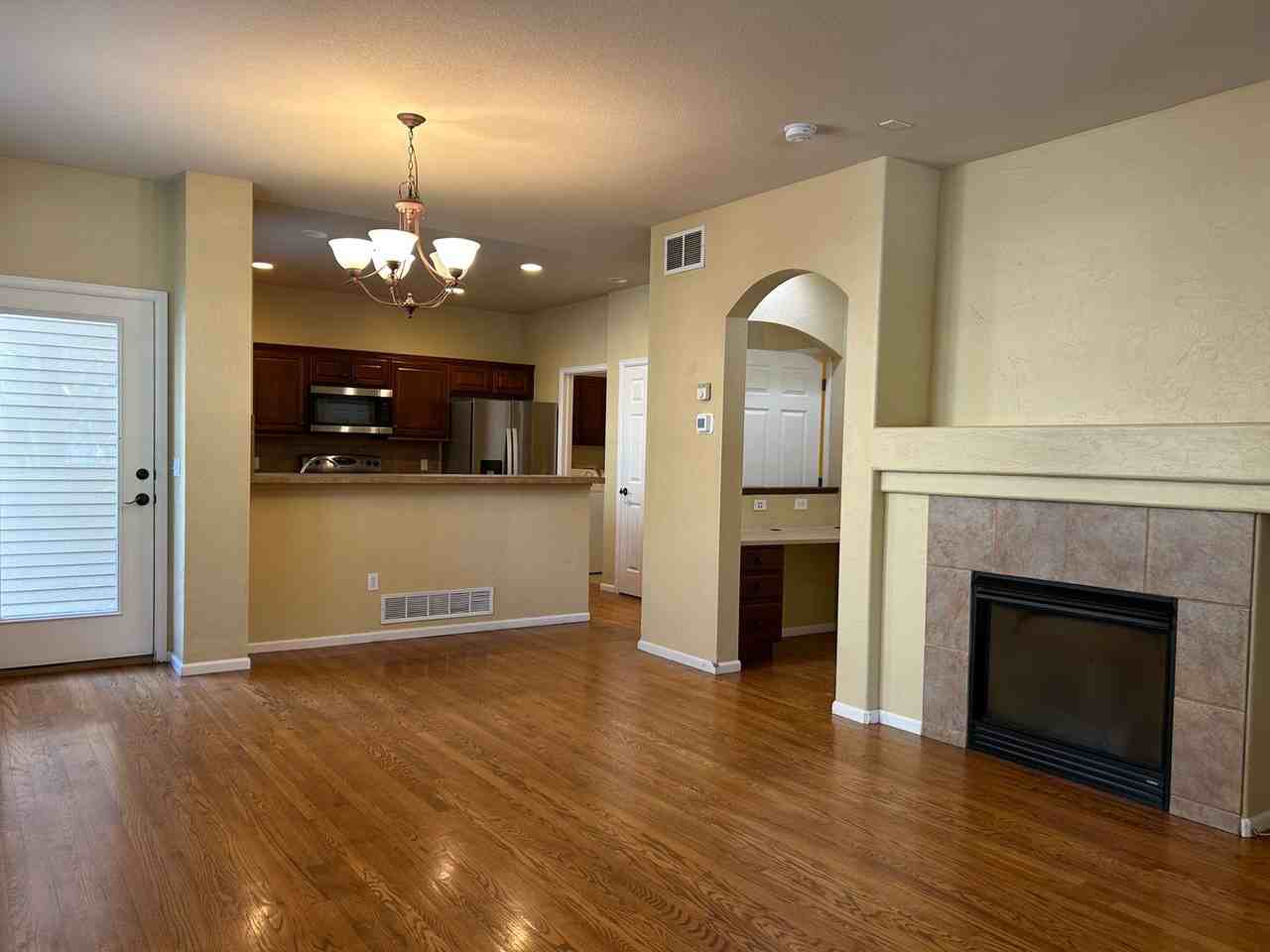 3902 Galileo Dr - Photo 3 of 15