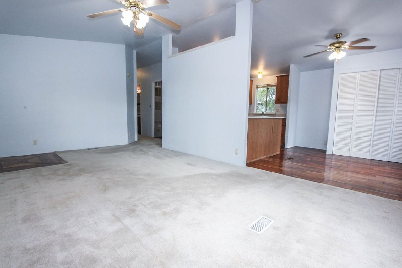 1401 Union Ln - Photo 3 of 16