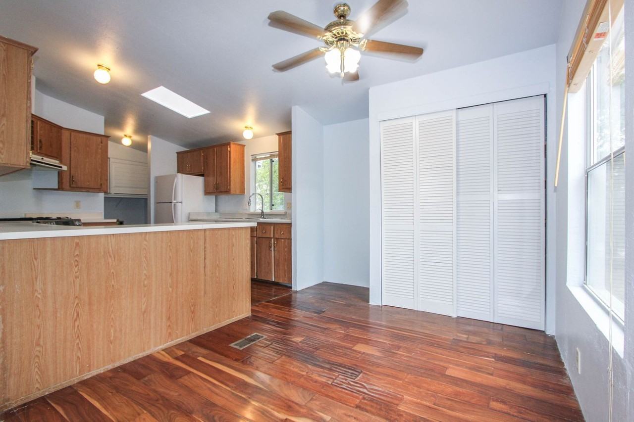 1401 Union Ln - Photo 4 of 16