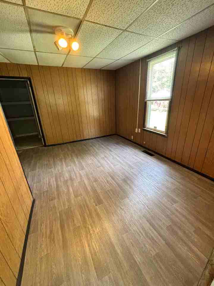 2034 N 21st St - Photo 5 of 11