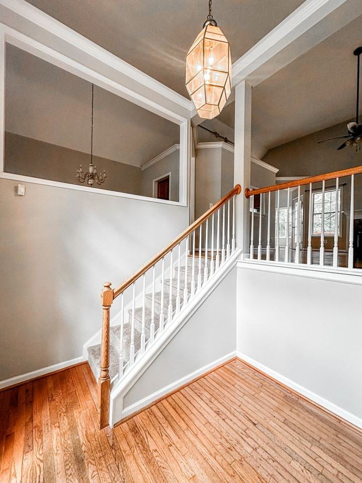 6410 Janton Way - Photo 3 of 37