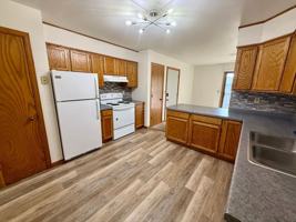 featured image of 1216 N Point Dr
